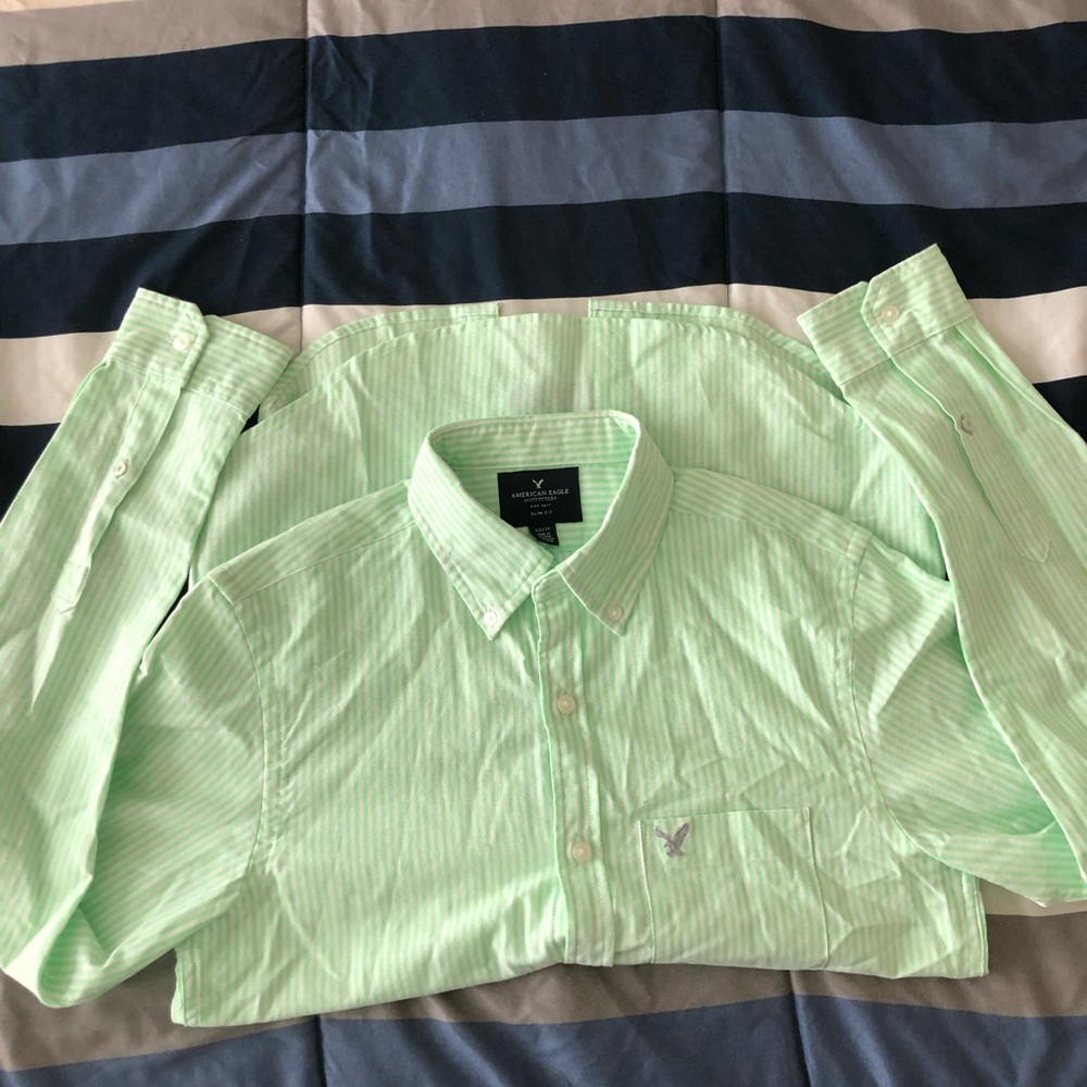 American Eagle button down